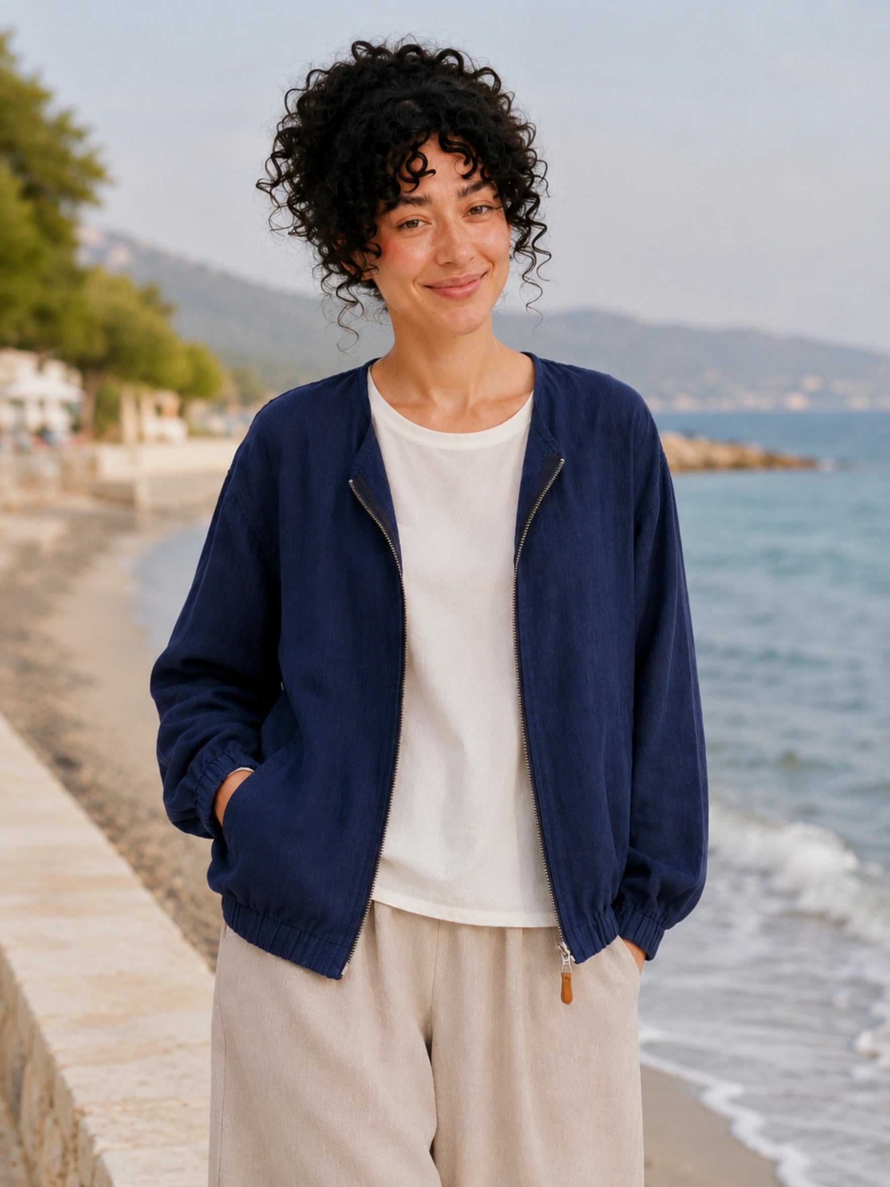 100% Linen Rounded-Neck Zip-Front Cropped Jacket