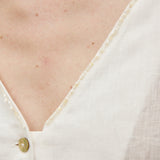 100% Linen V-Neck Hand-Beaded Shell Detail Buttoned Blouse