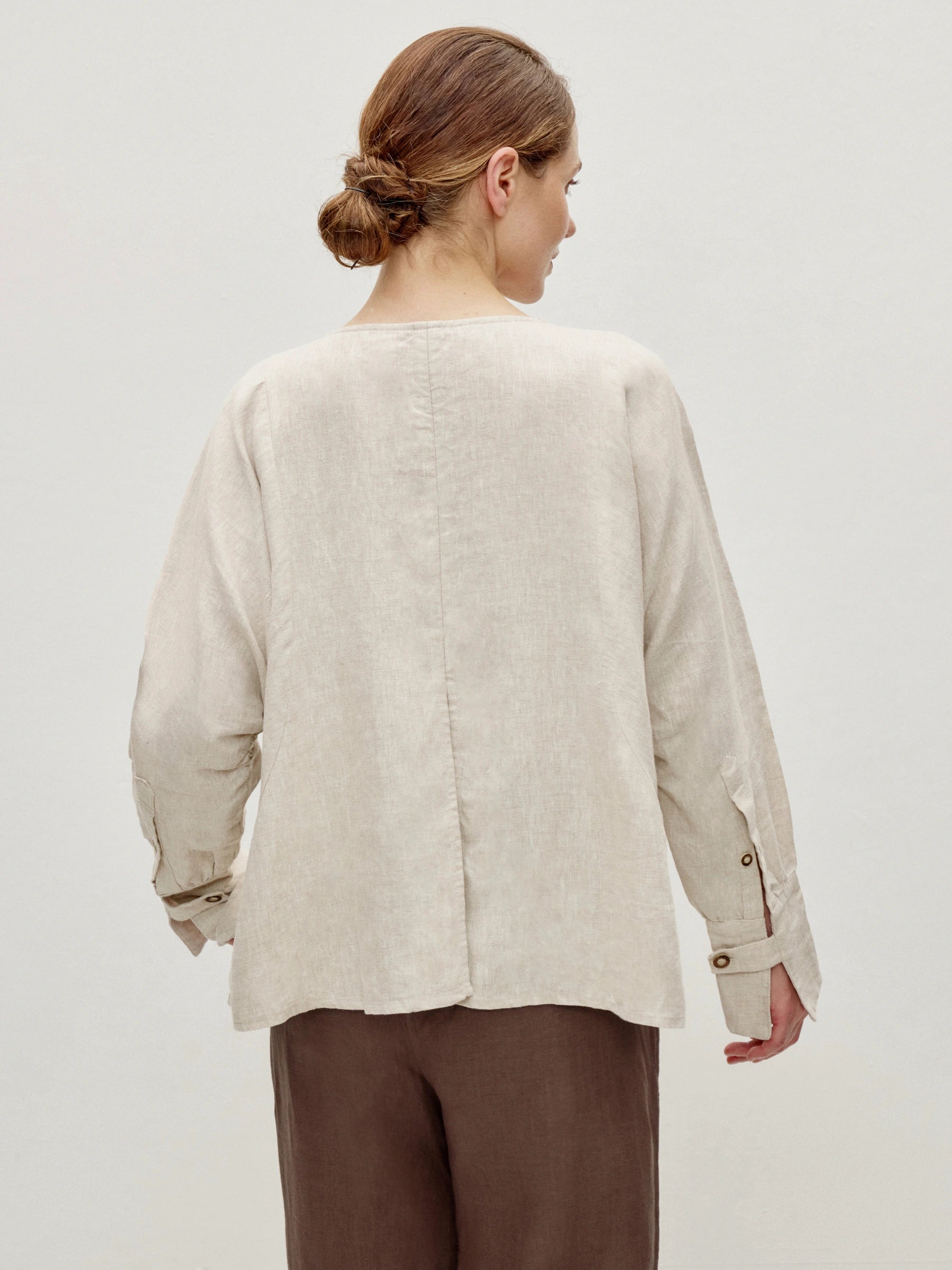 100% Linen V-neck Button-Decor Asymmetric Hem Blouse