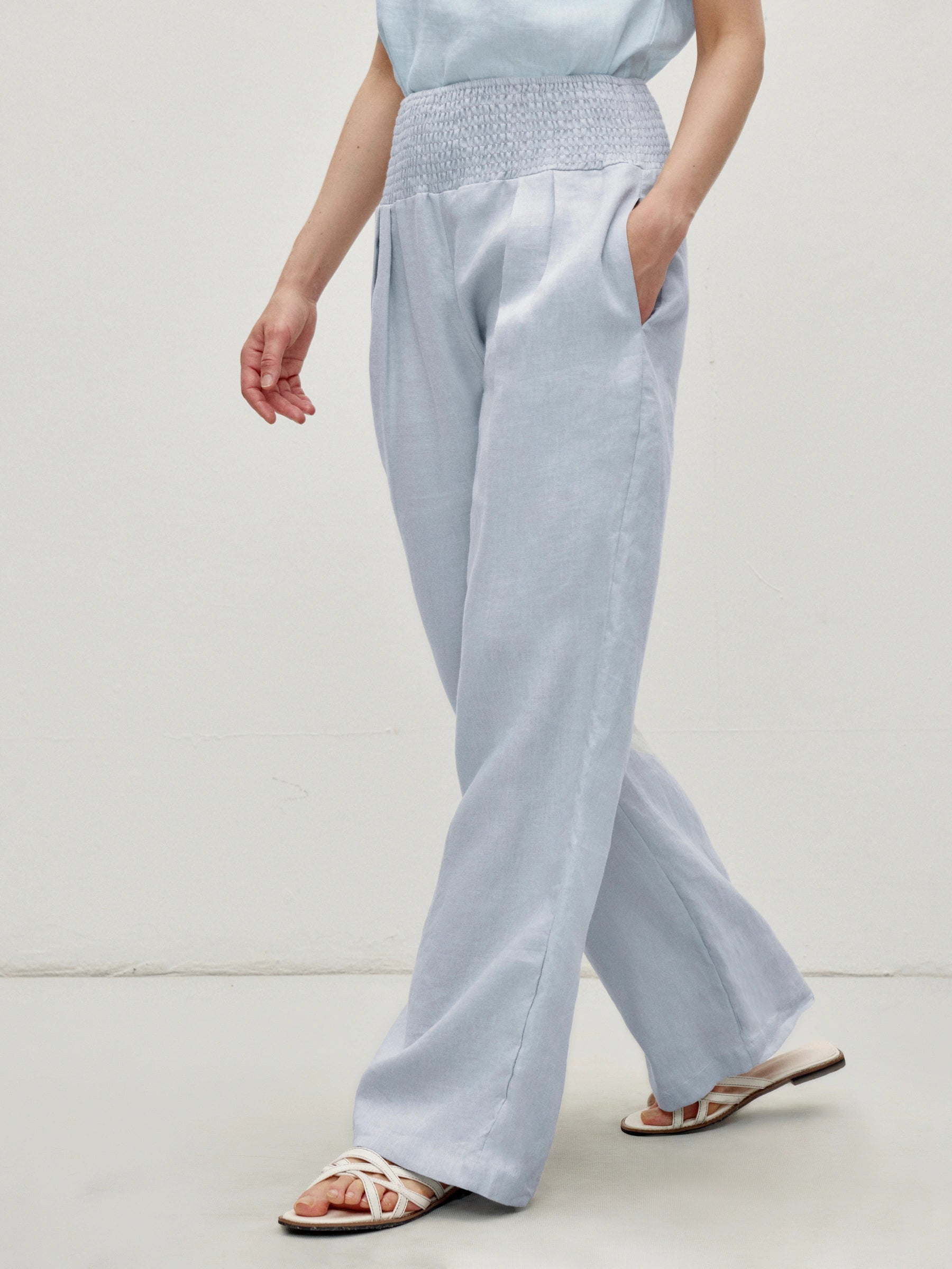 100% Linen Wide Elastic Pleated Side Pockets Pants
