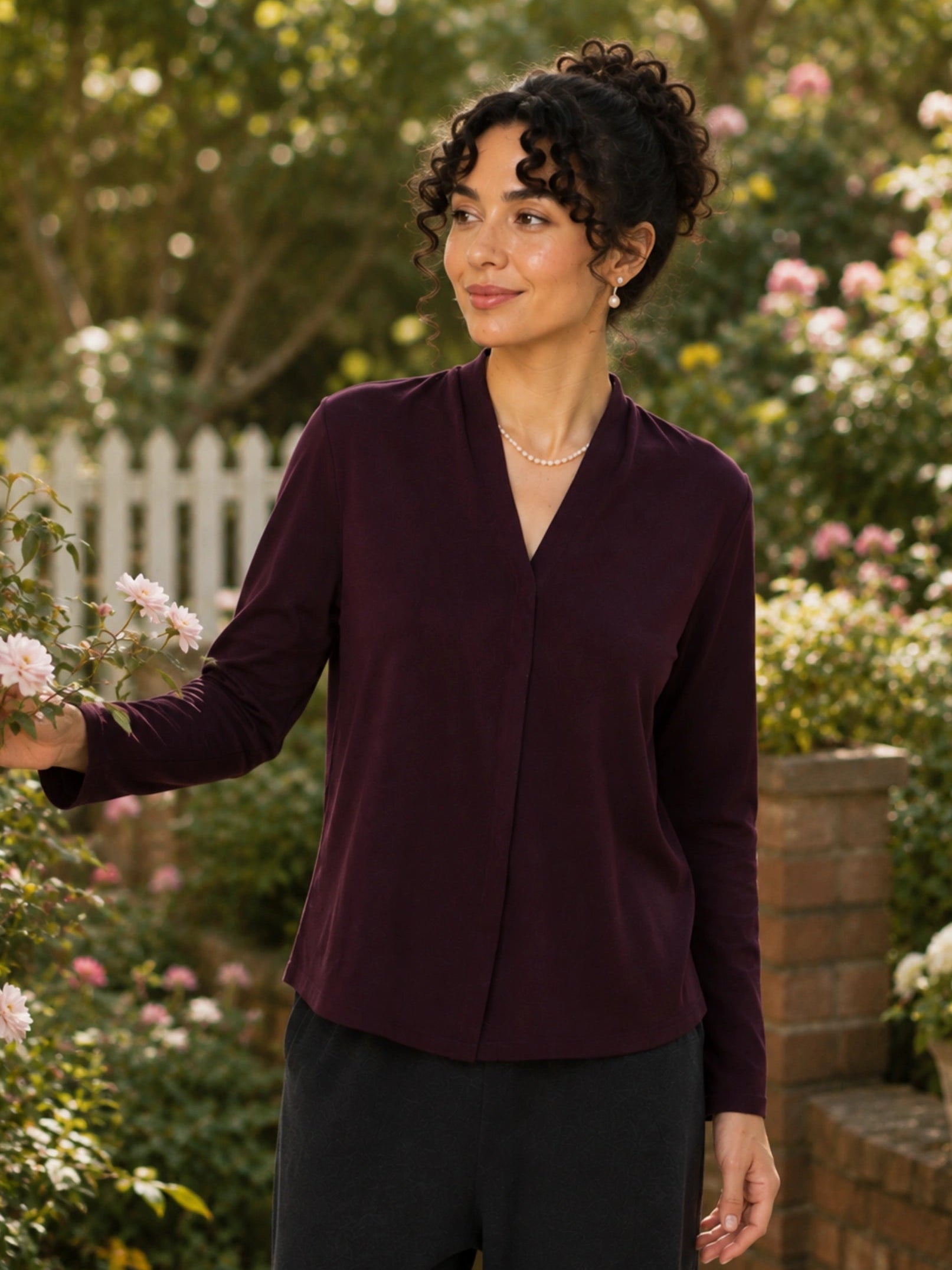 100% Superfine Merino Wool V-Neck Button-Front Cardigan