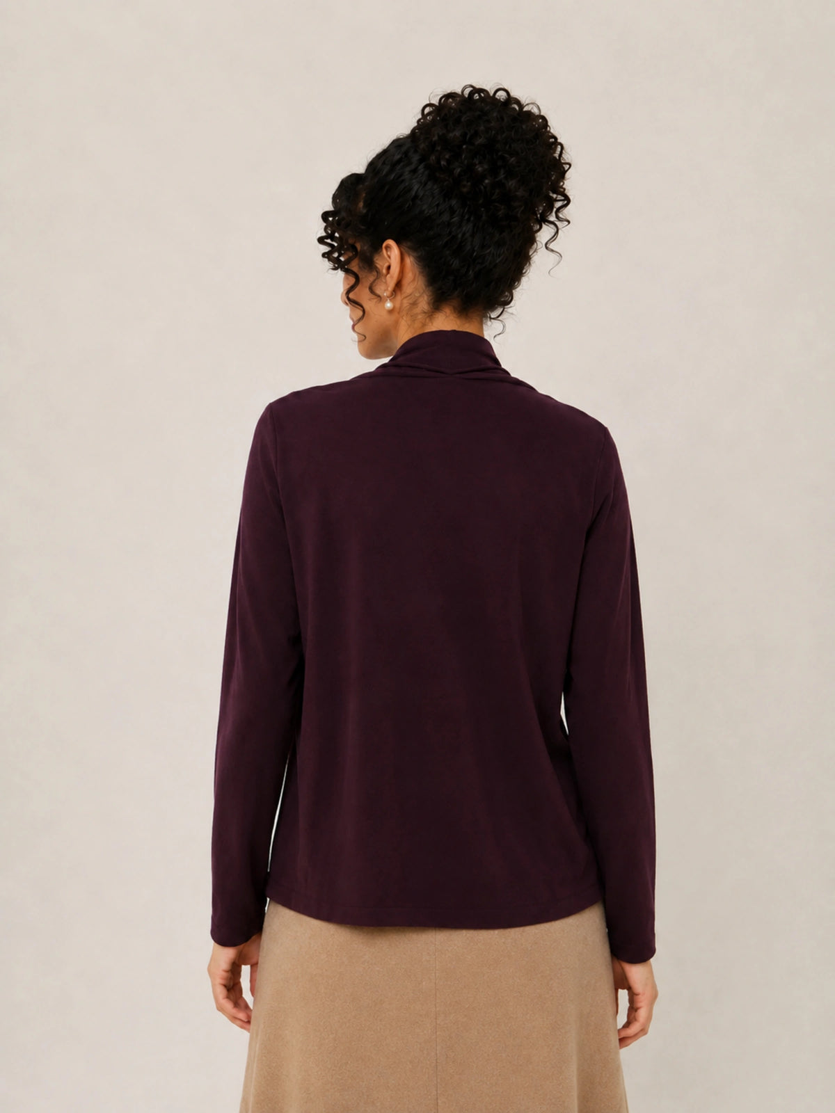 100% Superfine Merino Wool V-Neck Button-Front Cardigan