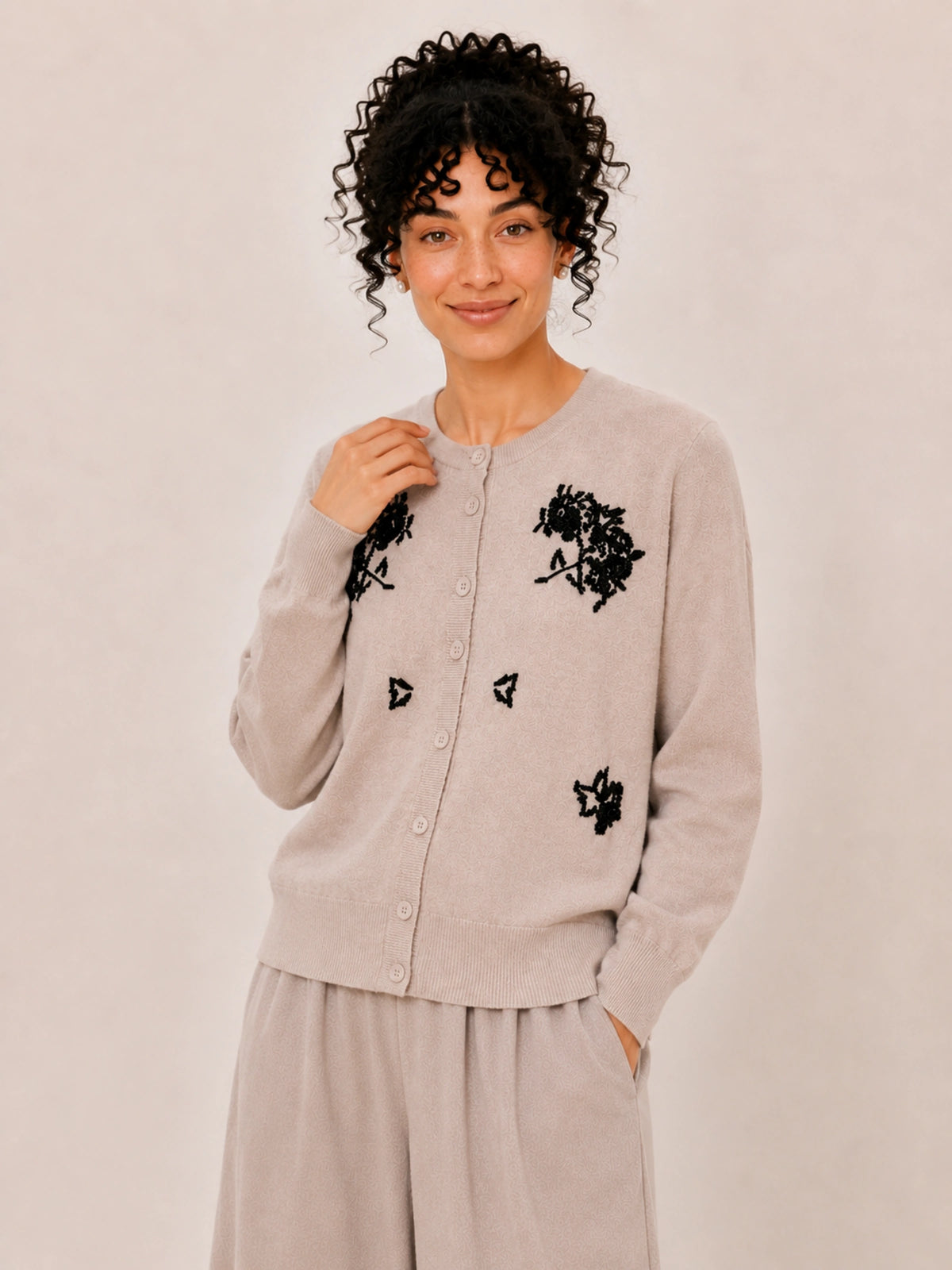 100% Wool Crew-Neck Beaded Floral Cardigan