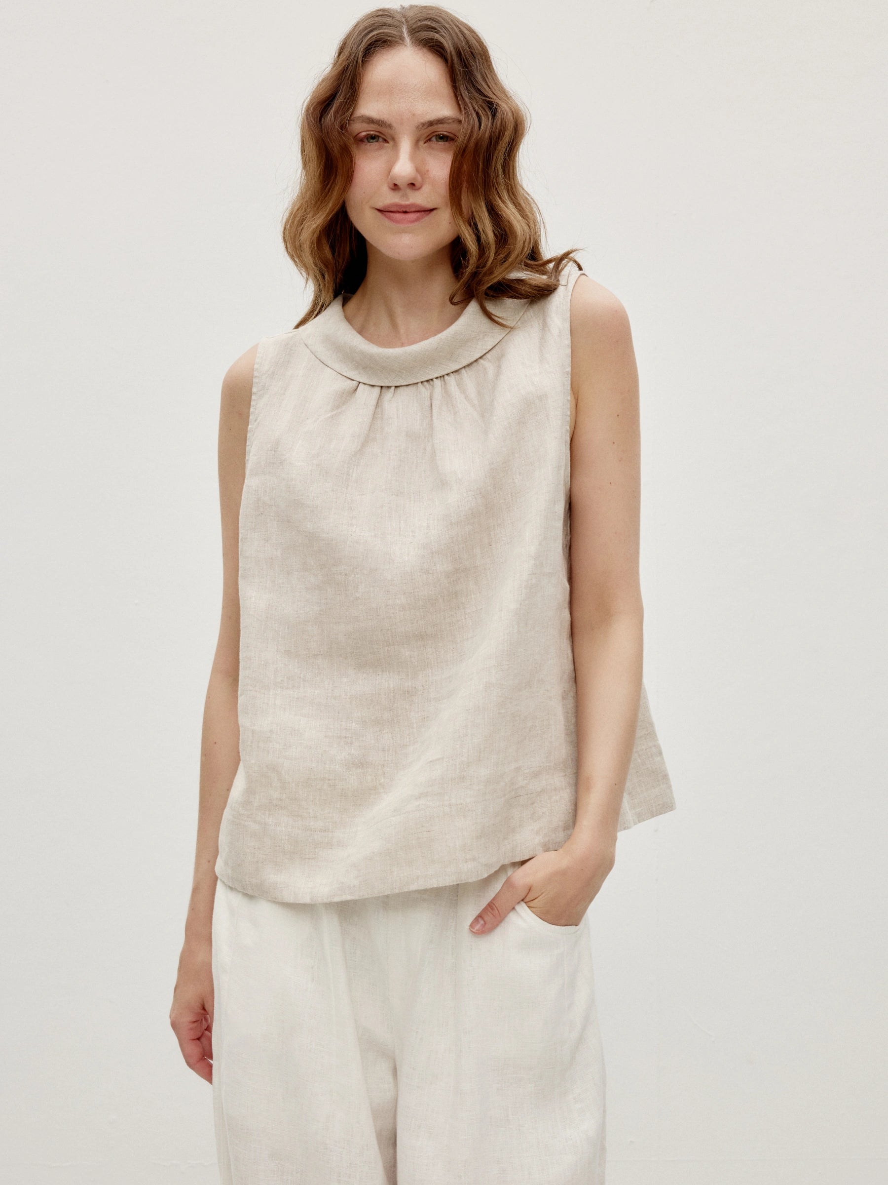 100% Linen Sleeveless Soft-Fold Collar Top