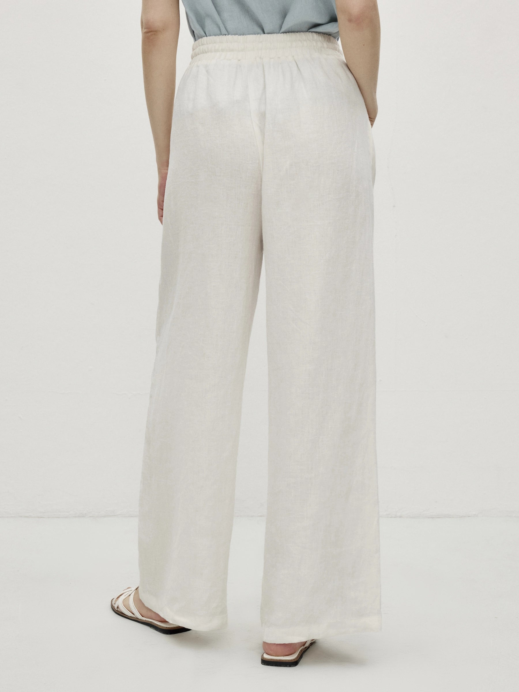 100% Full Elastic Waist Patch Pocket Classic Pants