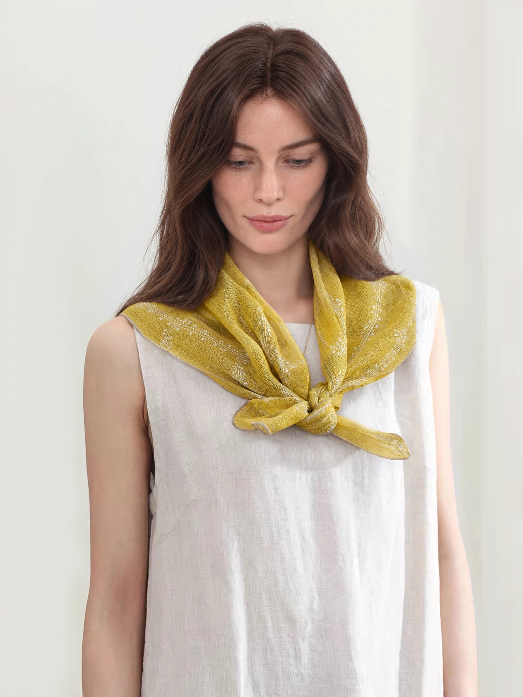 100% Linen Triangular Scarf