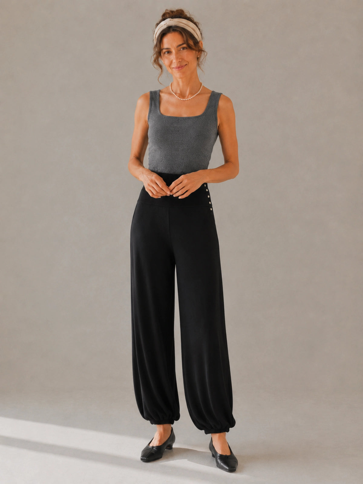 Wool Wide-Waistband Button-Detail Balloon Pants